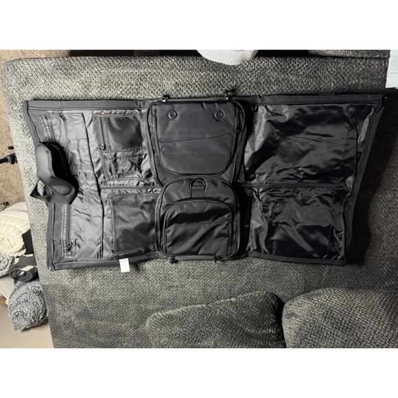 Garment Bags for Travel Large Suit Bag for Men Carry on Garment Bag Convertible - Picture 7 of 13